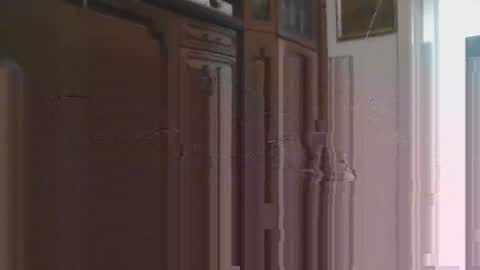 a203530 online show from April 21, 12:23 pm