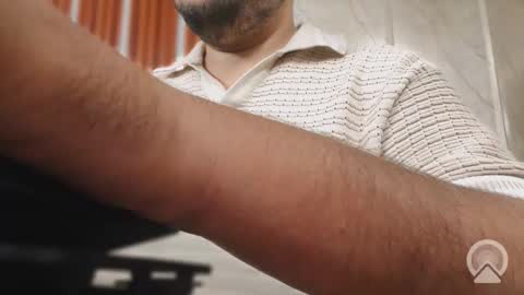 Sleepy owl online show from October 11, 8:19 am