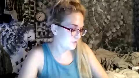 Bree Anna online show from December 30, 7:11 pm