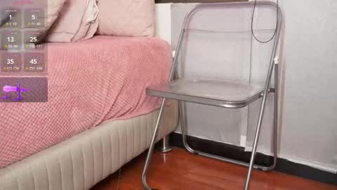 Alexandra  online show from October 1, 9:30 am