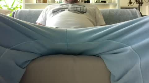 a_nice_dick_77 online show from March 24, 10:10 am