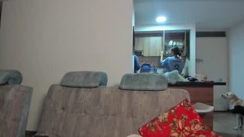 A Sexy Couple online show from January 8, 1:32 am