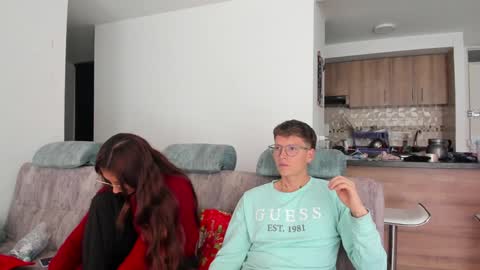 A Sexy Couple online show from December 18, 7:08 pm