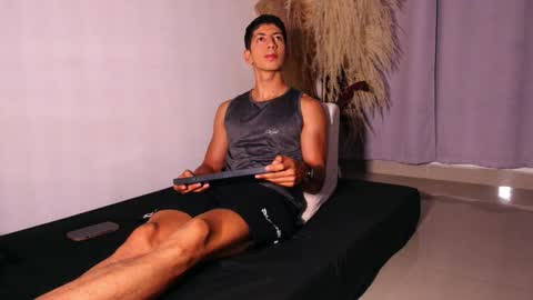 Axel online show from September 17, 3:10 am