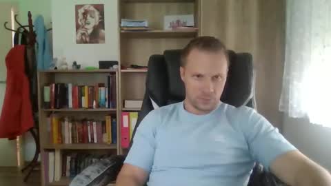 Long distance cumshot online show from September 16, 8:17 am