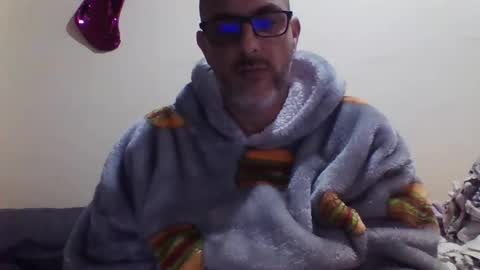 aabcguyy online show from December 14, 2:01 pm