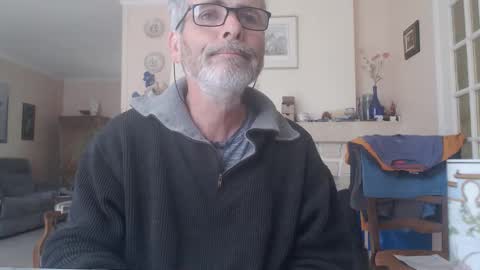 Aalex1717 online show from May 16, 10:36 am