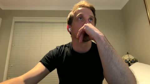 Kris online show from April 8, 9:01 am