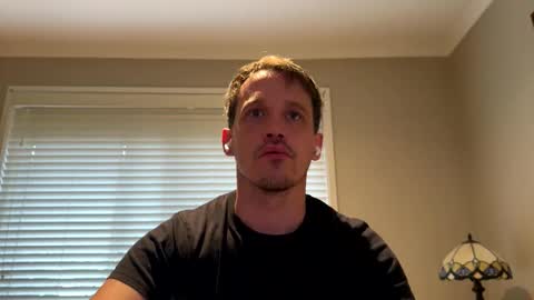 Kris online show from February 21, 8:34 pm