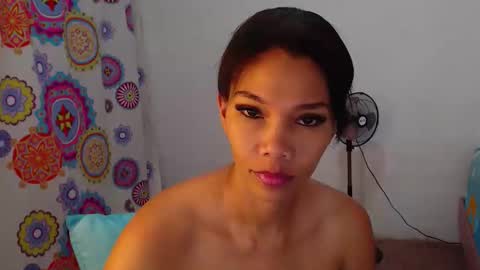 Snapshot of aanggell chatting on September 16, 9:23 am Aanggell online show from September 16, 9:23 am
