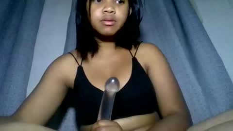 aariciah online show from November 30, 11:12 pm