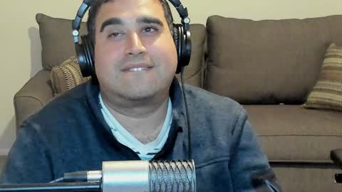 Snapshot of aaroleplayer chatting on January 25, 12:38 am Aaron online show from January 25, 12:38 am