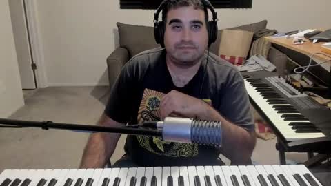 Snapshot of aaroleplayer chatting on September 21, 3:10 am Aaron online show from September 21, 3:10 am
