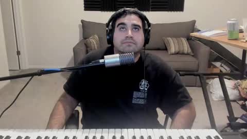 Snapshot of aaroleplayer chatting on February 28, 11:23 pm Aaron online show from February 28, 11:23 pm