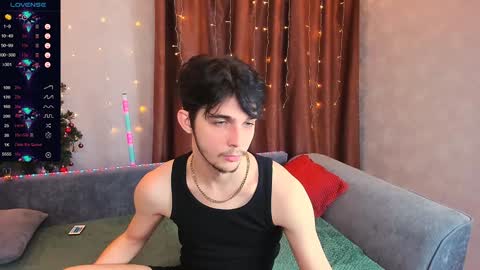 Snapshot of aaron_bang chatting on January 20, 1:07 am Aaron Bang online show from January 20, 1:07 am