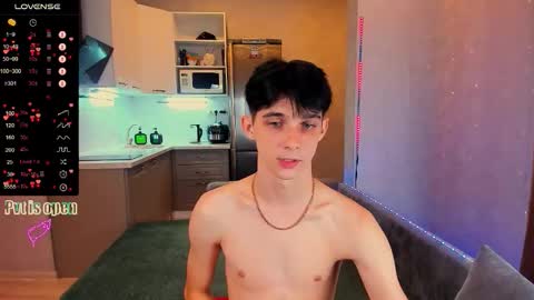 Aaron Bang online show from September 30, 7:46 pm