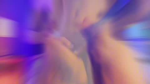 Snapshot of aaron_blink1 chatting on December 27, 8:18 pm Aaron online show from December 27, 8:18 pm