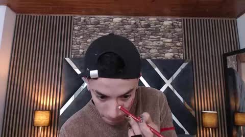 Snapshot of aaron_blink1 chatting on September 16, 2:31 pm Aaron online show from September 16, 2:31 pm
