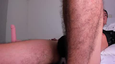 Snapshot of aaron_tate chatting on September 16, 5:21 am Aaron Tate online show from September 16, 5:21 am