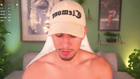AARON  online show from February 13, 12:21 pm