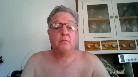 Aaron online show from May 25, 12:33 pm