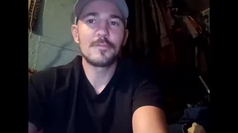 aaronshere888888 online show from December 14, 1:01 am