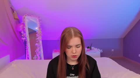 Fiona and Harry online show from February 1, 11:42 am