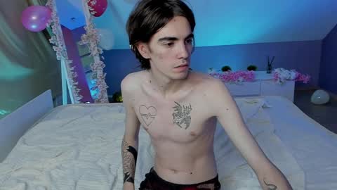 Fiona and Harry online show from December 25, 12:16 am