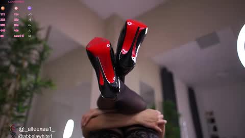 Snapshot of abbela_white chatting on February 17, 12:49 pm Alexa online show from February 17, 12:49 pm
