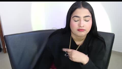 abbie777 online show from December 3, 4:22 pm