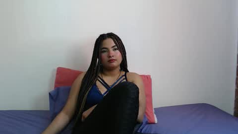 abbie777 online show from December 2, 6:39 pm