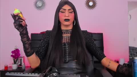 Snapshot of abbigaiil_fuster_ chatting on February 20, 10:27 am Abbigail Fuster online show from February 20, 10:27 am