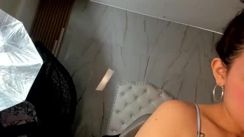abby_milky online show from September 18, 1:37 pm
