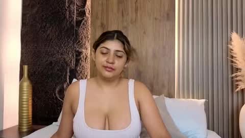 Abbygail online show from October 28, 12:28 pm