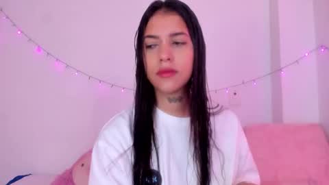 abby_rousee online show from October 20, 1:05 pm