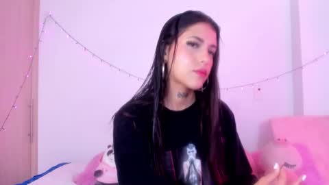 abby_rousee online show from October 22, 1:24 pm