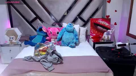 Snapshot of abby_sexyxx chatting on January 3, 9:26 pm abby sexyxx online show from January 3, 9:26 pm