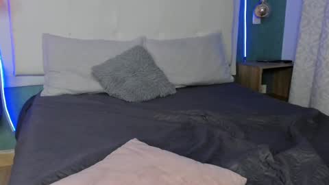 Snapshot of abbydixon1 chatting on February 12, 3:29 am Abby Dixon online show from February 12, 3:29 am