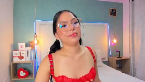 Snapshot of abbydixon1 chatting on September 19, 10:02 pm Abby Dixon online show from September 19, 10:02 pm