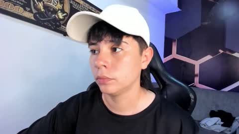 Abby Smith online show from November 17, 7:05 pm