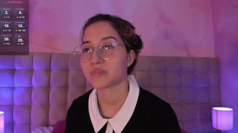 Abigail online show from October 4, 7:33 pm