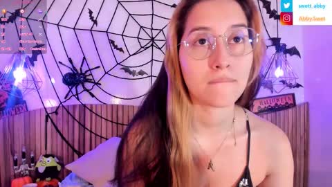 Abigail online show from October 16, 11:54 am