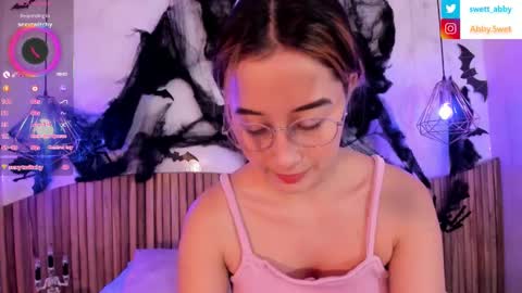 Abigail online show from October 7, 11:39 am