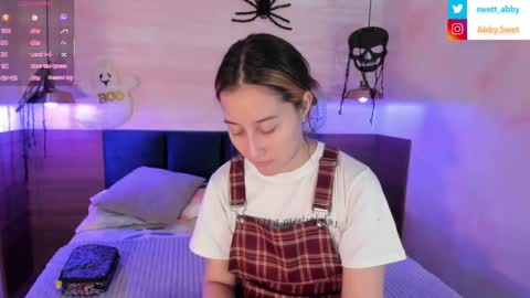 Abigail online show from October 8, 11:49 am