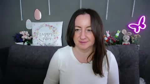 abbytaylorr online show from April 9, 6:30 am