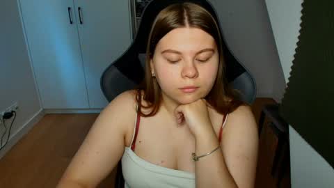 abbyvibe online show from July 28, 10:46 am