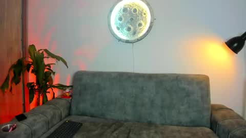  Abella and Kendra  online show from May 31, 10:22 pm