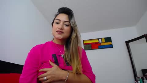 Snapshot of abie_spicy_ chatting on December 18, 2:17 pm ximena online show from December 18, 2:17 pm