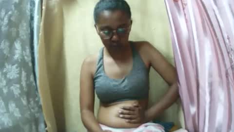 Snapshot of abiesexy chatting on September 17, 6:50 am abiesexy online show from September 17, 6:50 am