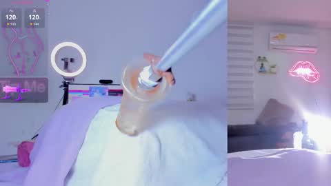 Abigail online show from February 6, 6:43 pm